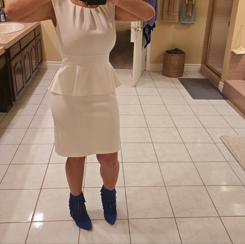 Womens size 6 sense white fitted Sleeveless dress - Picture 1 of 14
